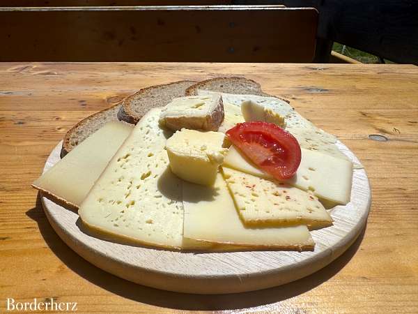 Heumilchkäse Kaiserwinkl